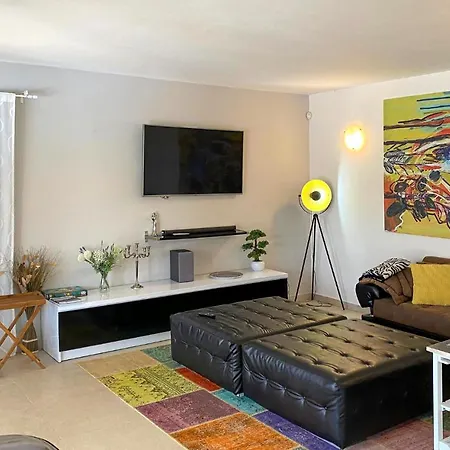 Cozy In Naselje Muzini With Sauna Vakantiehuis