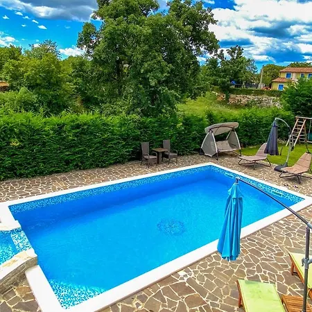 5 Bedroom Awesome In Naselje Muzini Holiday home *