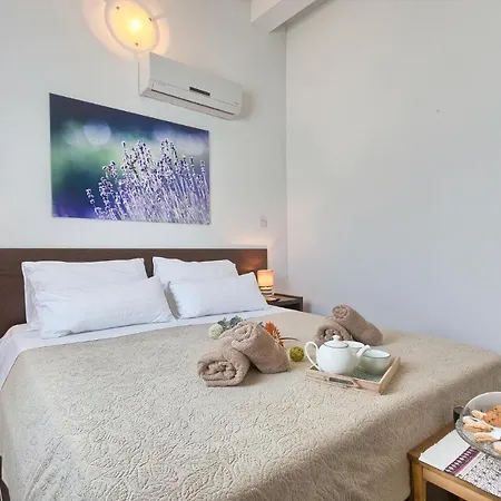 5 Bedroom Awesome In Naselje Muzini Holiday home Tomisici